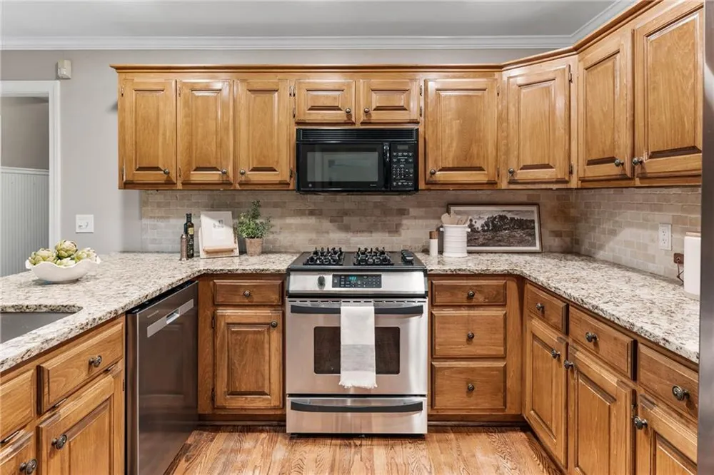 740 Windsor Court Alpharetta, GA 30009