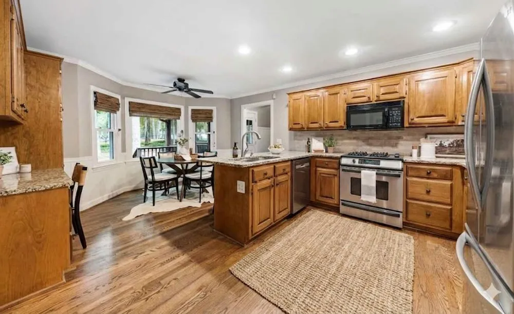 740 Windsor Court Alpharetta, GA 30009