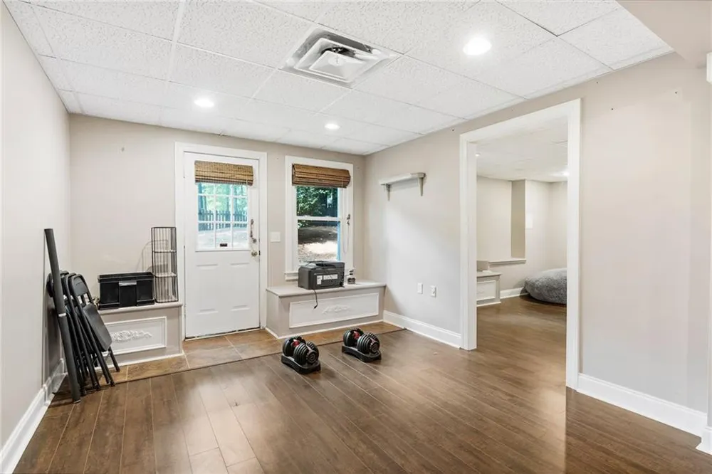 740 Windsor Court Alpharetta, GA 30009