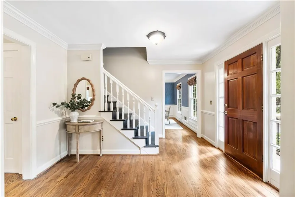 740 Windsor Court Alpharetta, GA 30009