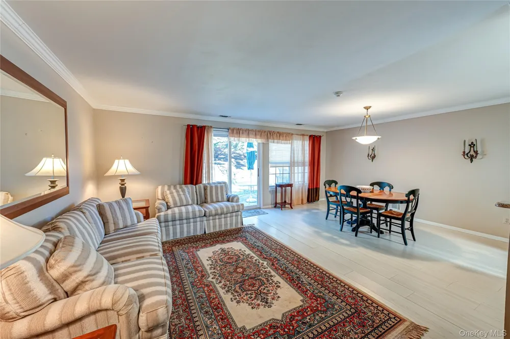 210 Erik Drive East Setauket, NY 11733