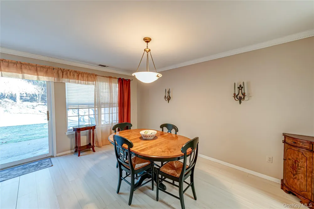 210 Erik Drive East Setauket, NY 11733