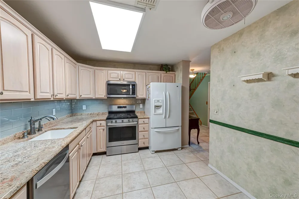 210 Erik Drive East Setauket, NY 11733
