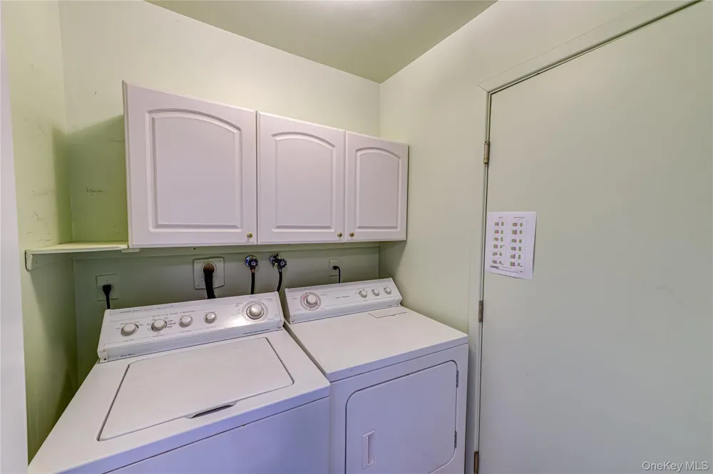210 Erik Drive East Setauket, NY 11733