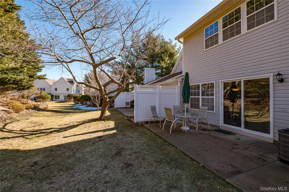 210 Erik Drive East Setauket, NY 11733