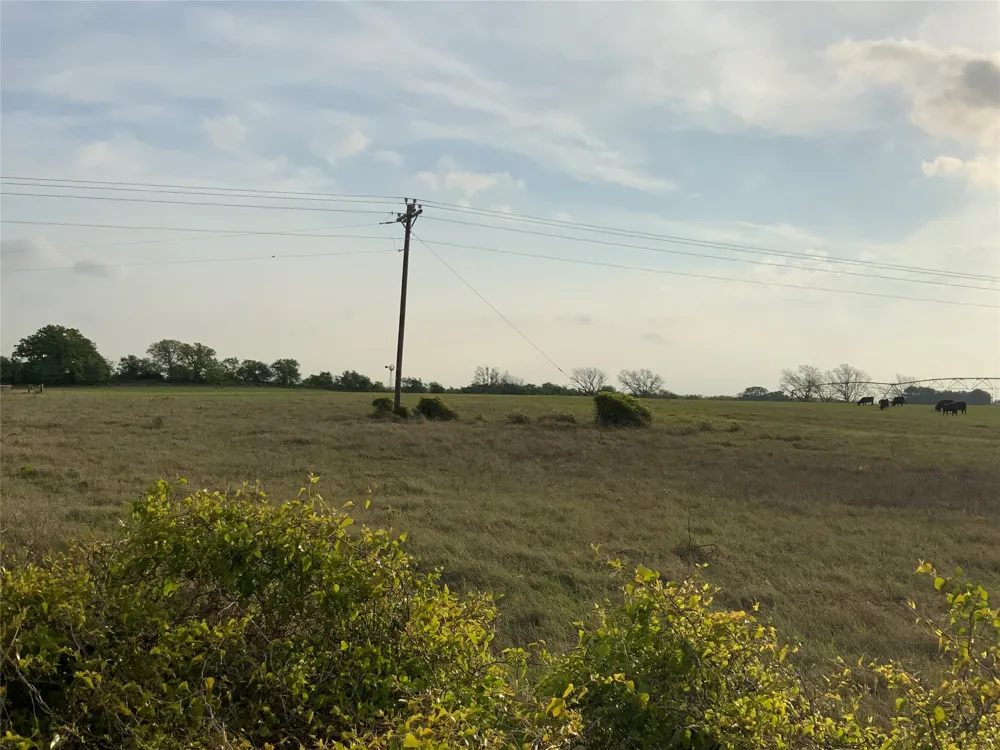 261 County Road 403 Comanche, TX 76442