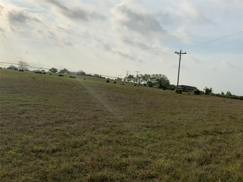 261 County Road 403 Comanche, TX 76442