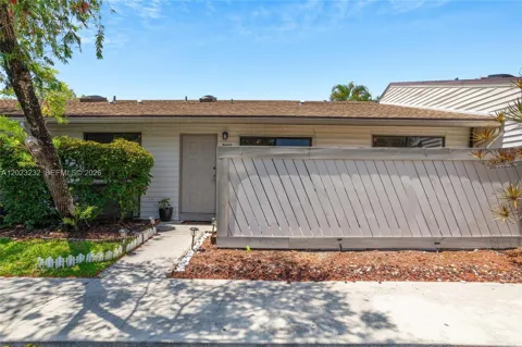 3633 NW 99th Ter #7B