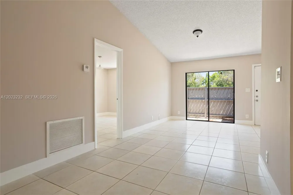 3633 NW 99th Ter #7B Sunrise, FL 33351