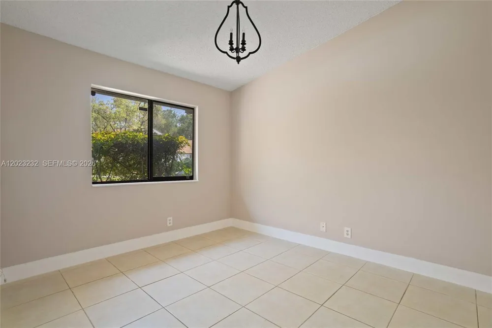 3633 NW 99th Ter #7B Sunrise, FL 33351