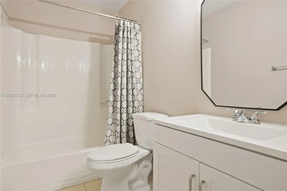 3633 NW 99th Ter #7B Sunrise, FL 33351