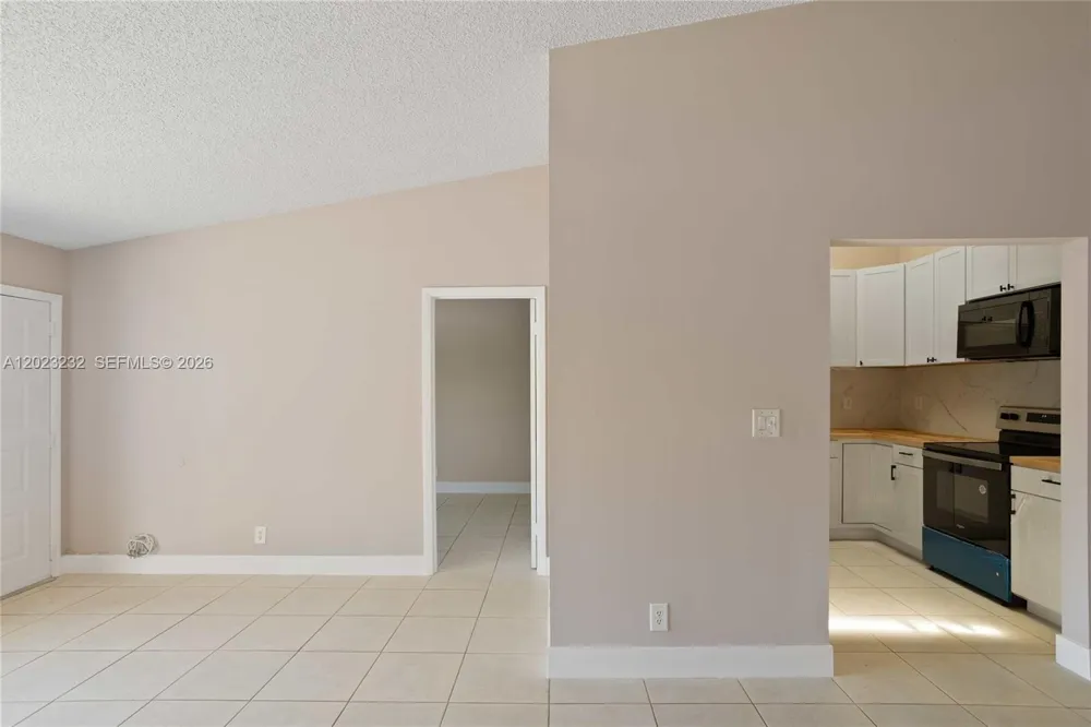 3633 NW 99th Ter #7B Sunrise, FL 33351