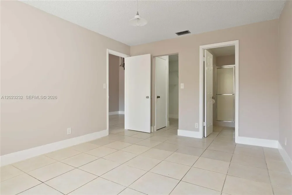 3633 NW 99th Ter #7B Sunrise, FL 33351