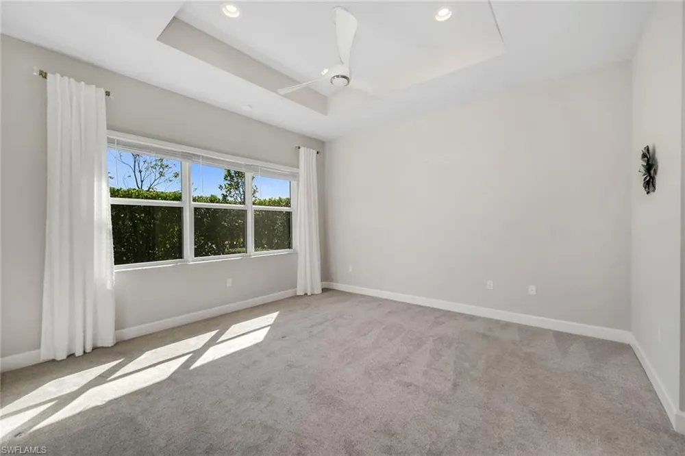 28616 Lobos Circle Bonita Springs, FL 34135
