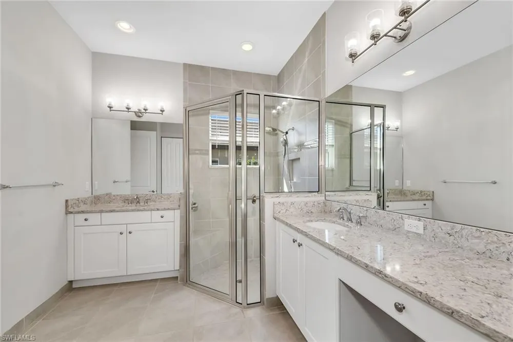 28616 Lobos Circle Bonita Springs, FL 34135