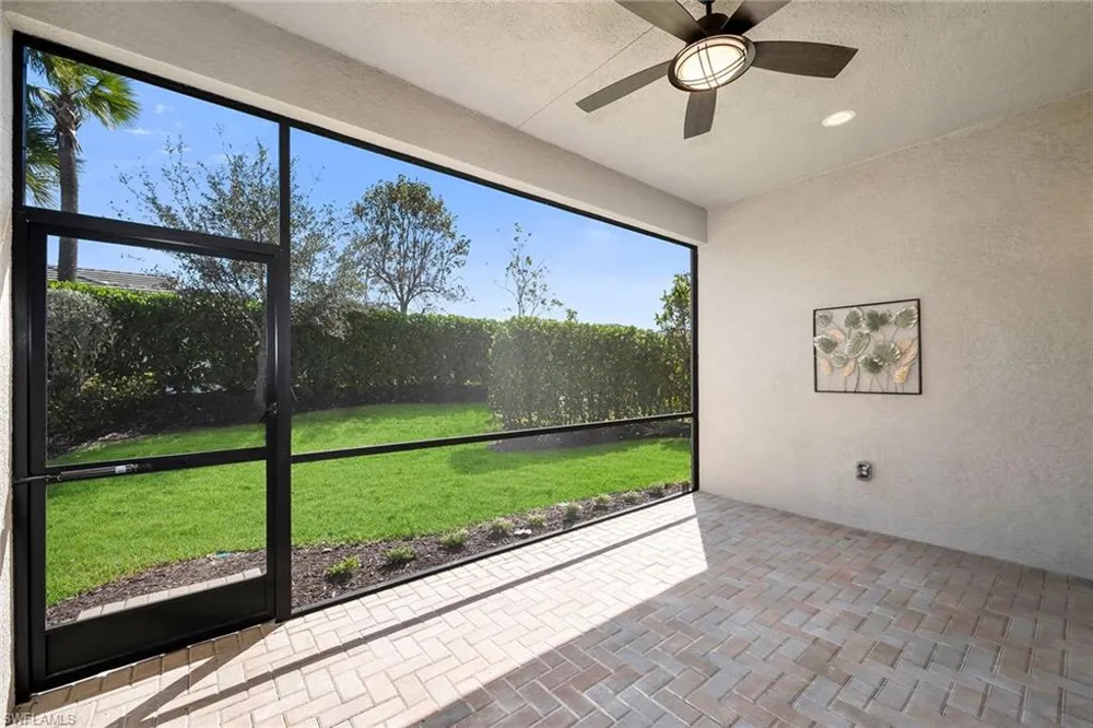 28616 Lobos Circle Bonita Springs, FL 34135