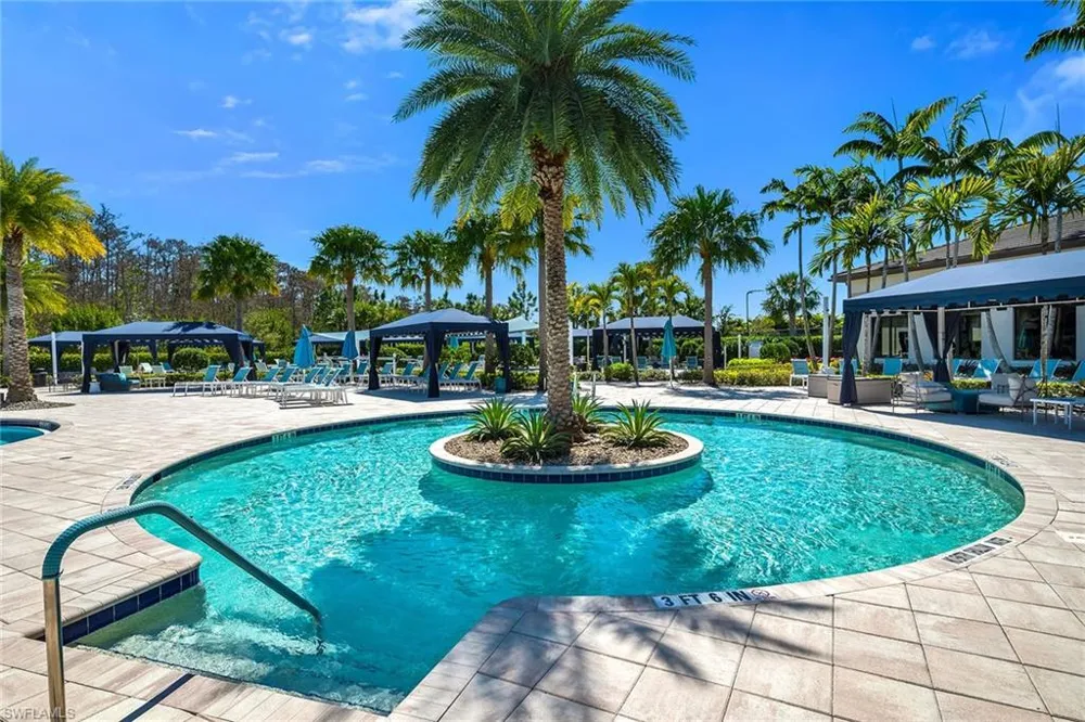 28616 Lobos Circle Bonita Springs, FL 34135