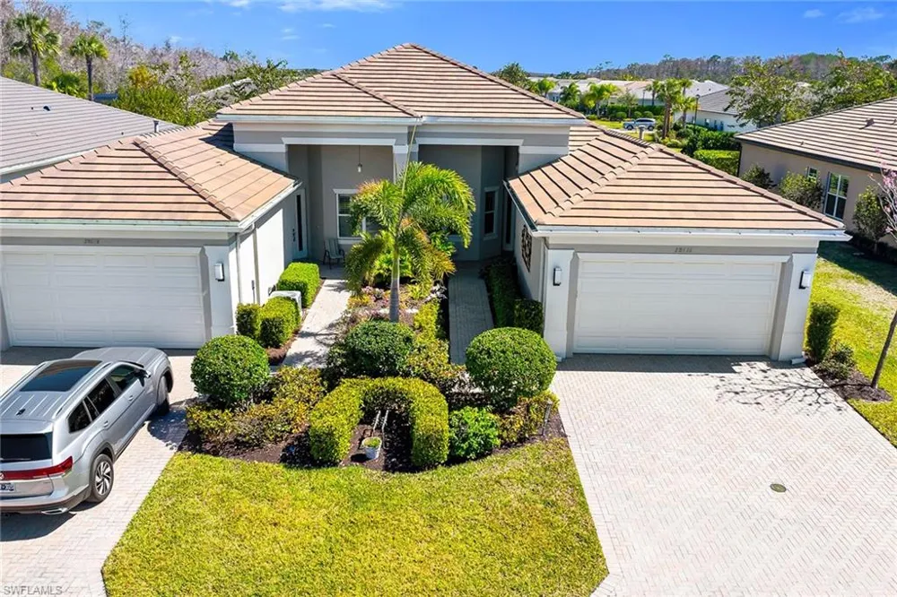 28616 Lobos Circle Bonita Springs, FL 34135