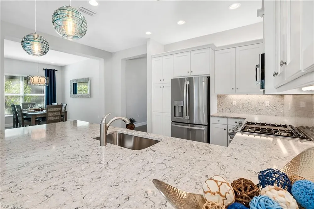 28616 Lobos Circle Bonita Springs, FL 34135