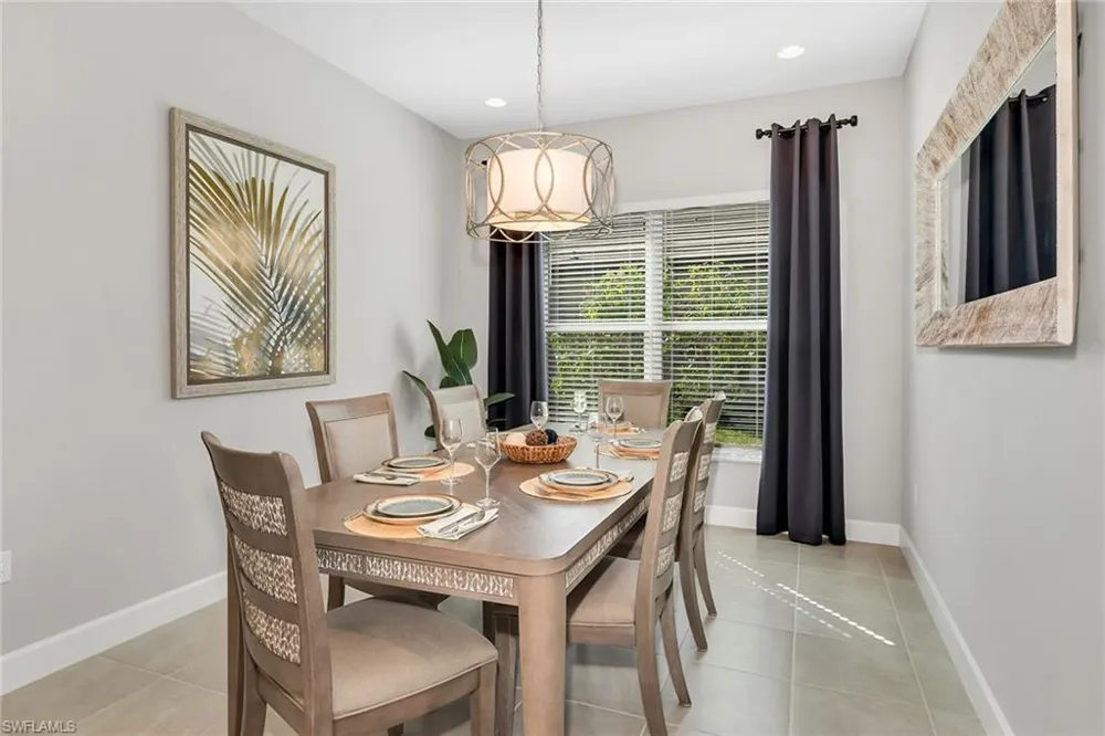 28616 Lobos Circle Bonita Springs, FL 34135