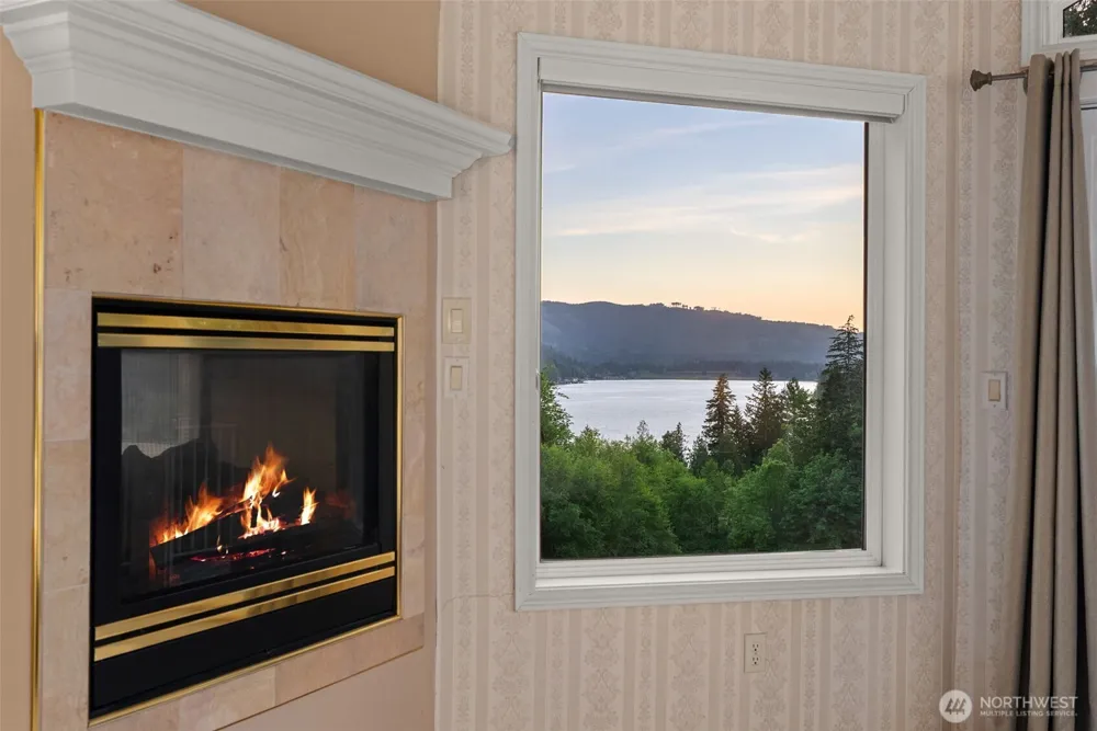 1410 Summit Lake Shore Road NW Olympia, WA 98502