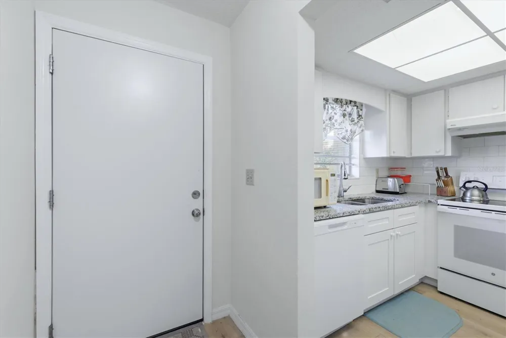 2 QUAILS RUN BOULEVARD #2104 Englewood, FL 34223