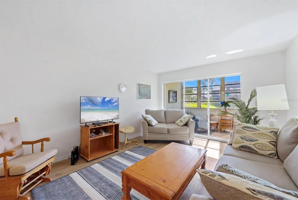 2 QUAILS RUN BOULEVARD #2104 Englewood, FL 34223