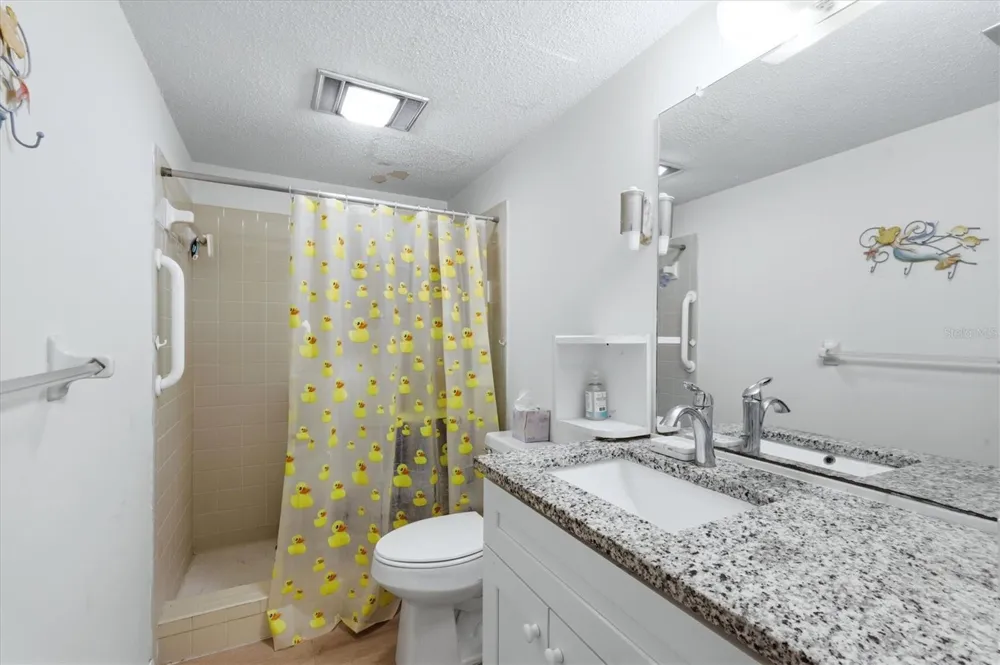 2 QUAILS RUN BOULEVARD #2104 Englewood, FL 34223