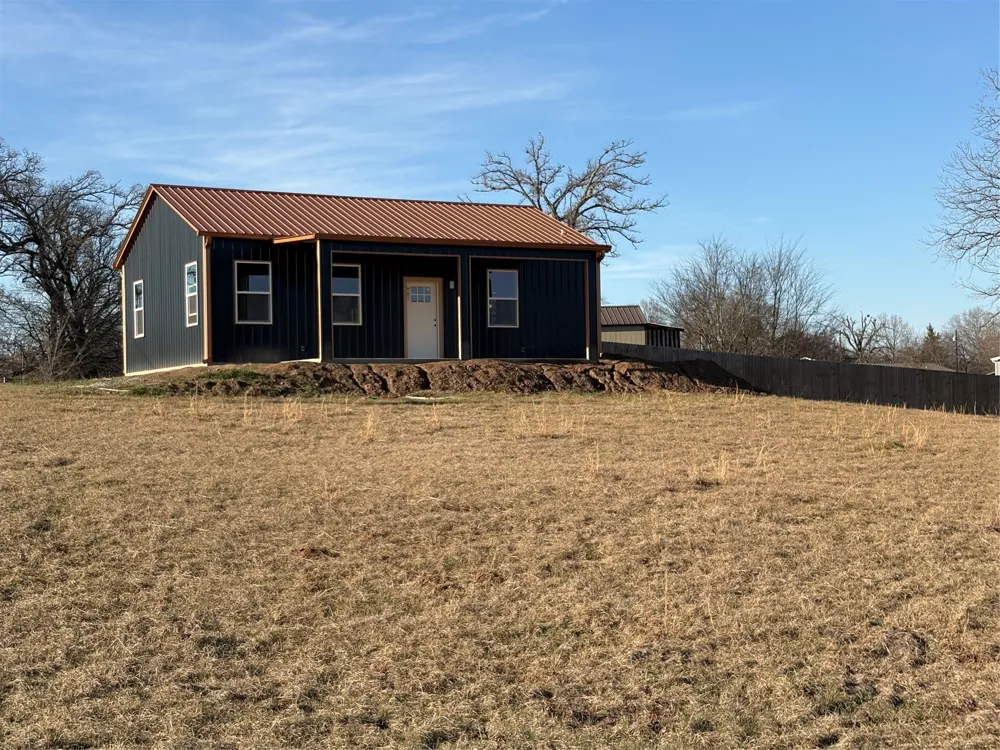 112 Navajo Quitman, TX 75783