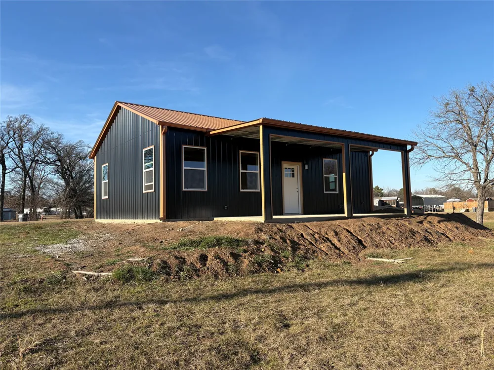 112 Navajo Quitman, TX 75783