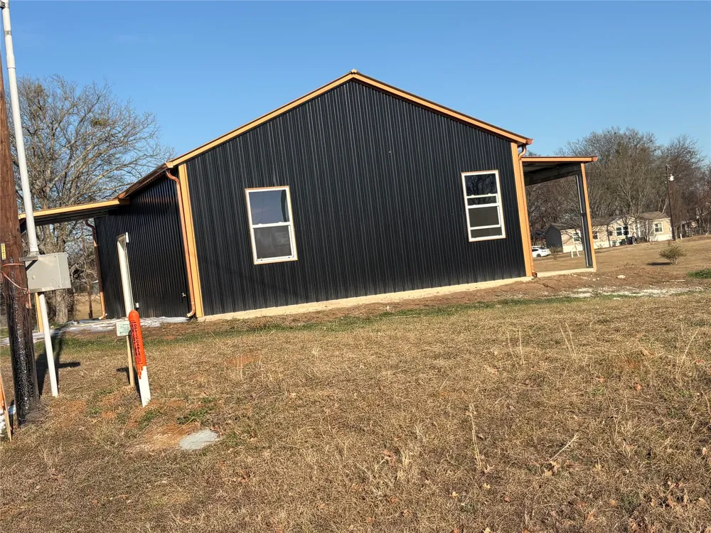 112 Navajo Quitman, TX 75783