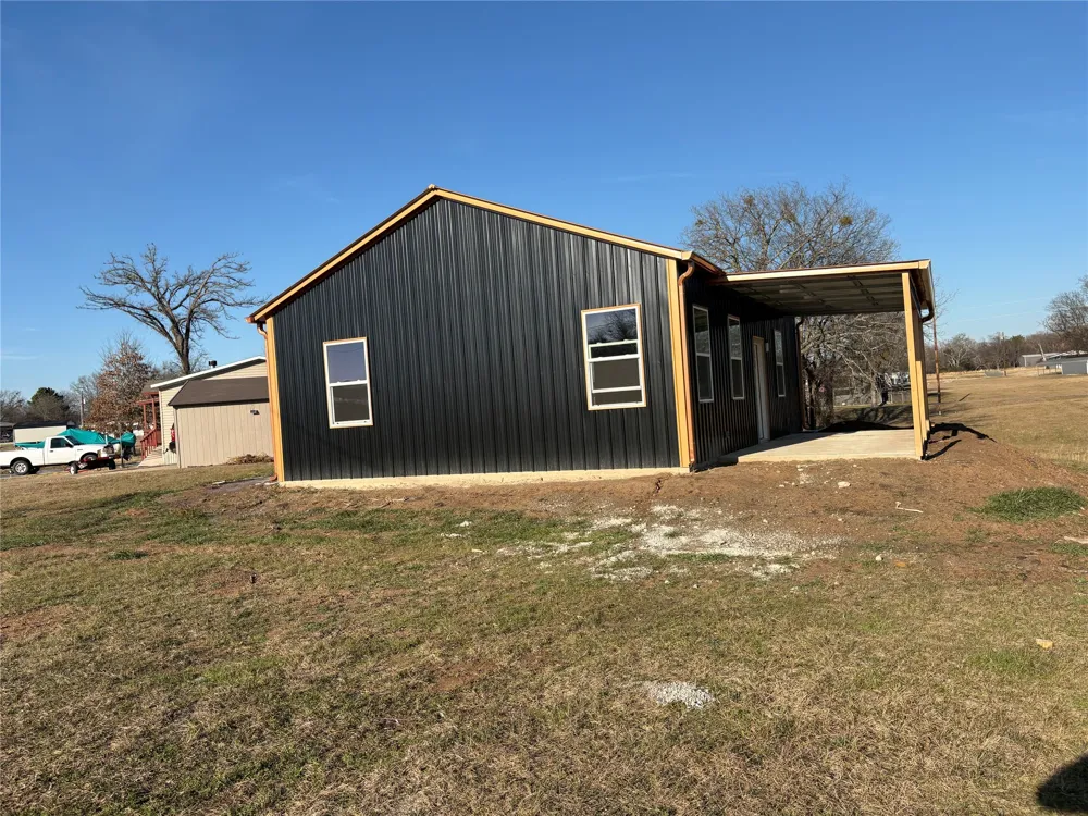 112 Navajo Quitman, TX 75783