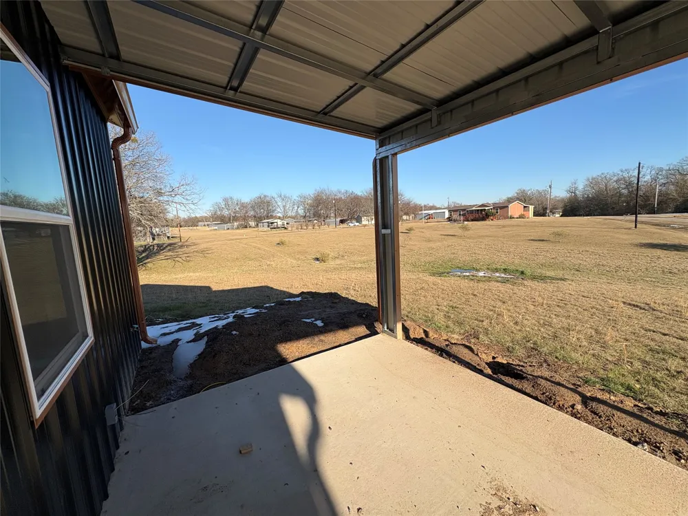 112 Navajo Quitman, TX 75783