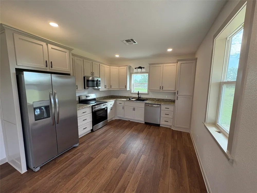 112 Navajo Quitman, TX 75783