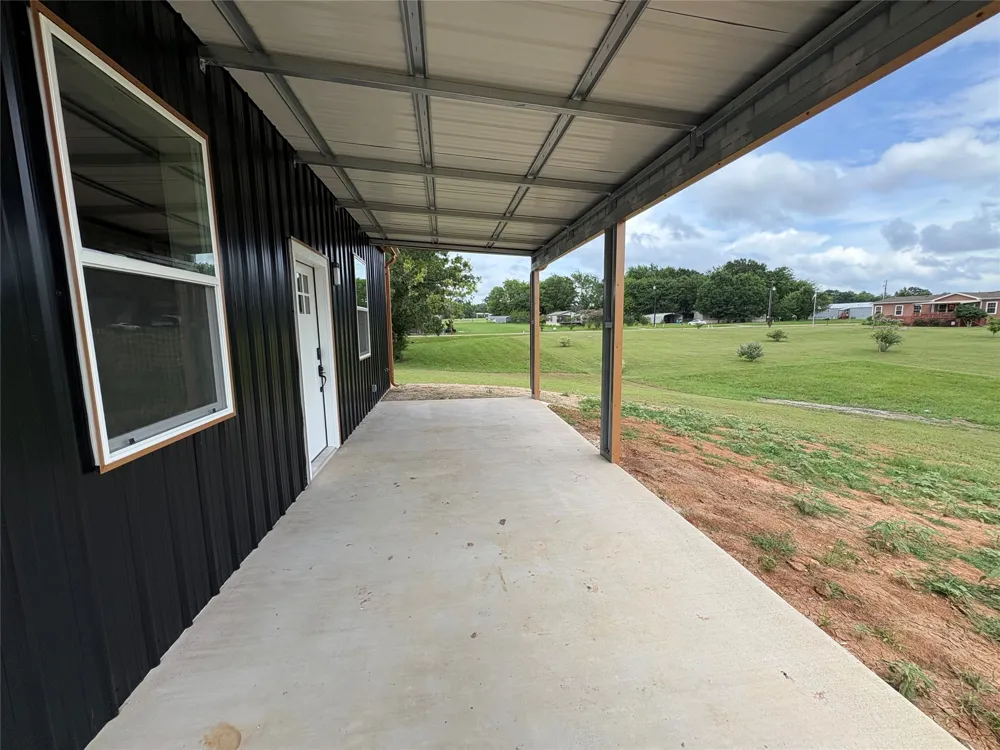 112 Navajo Quitman, TX 75783