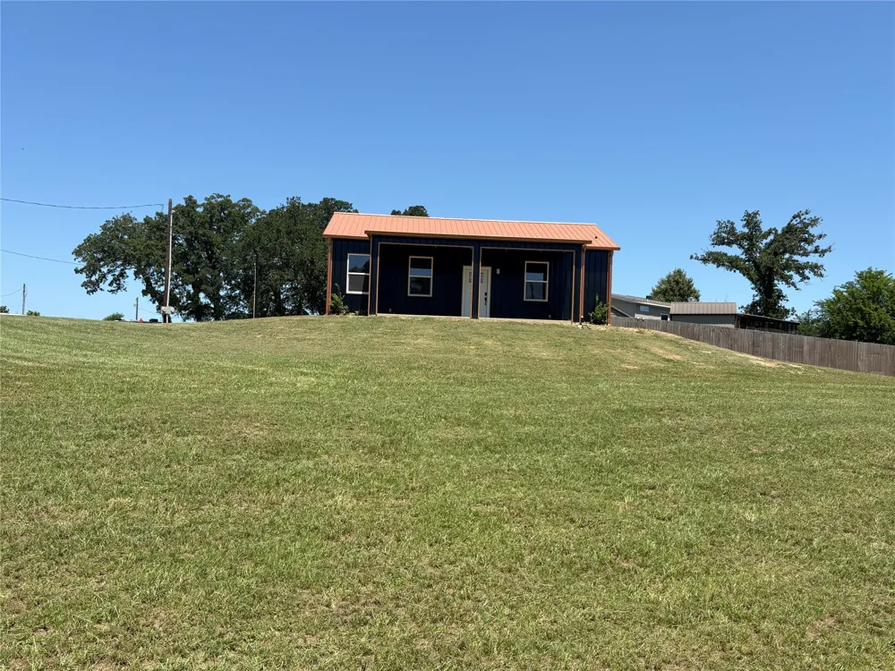 112 Navajo Quitman, TX 75783
