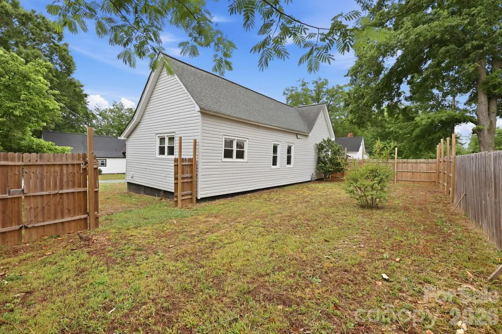 904 Mill Street Albemarle, NC 28001