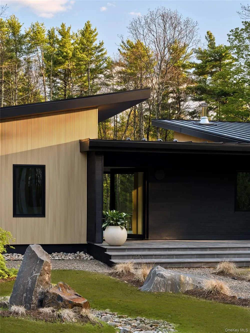 2 Stonecreek Road Woodstock, NY 12498