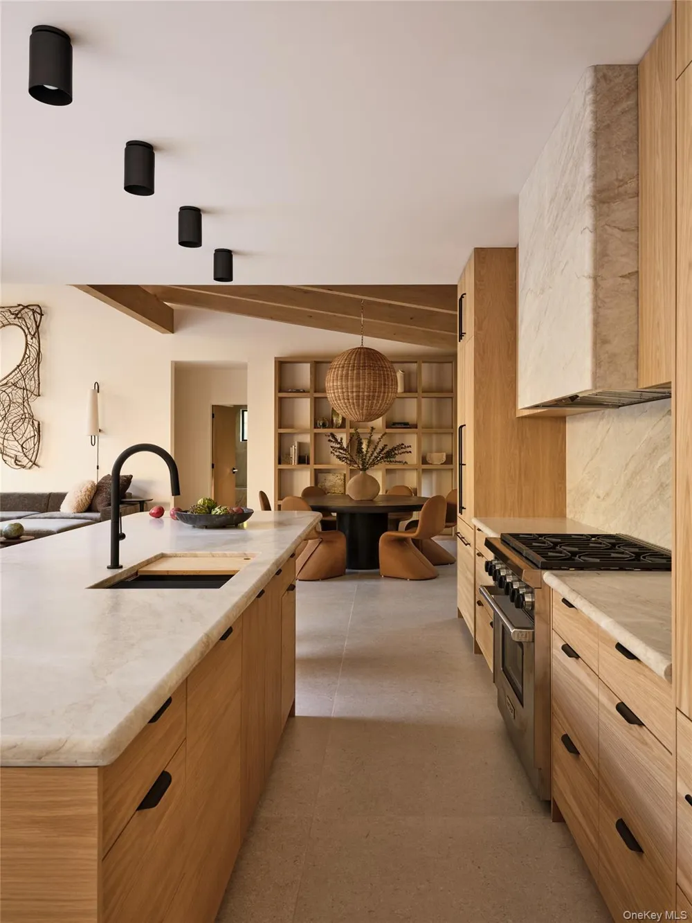2 Stonecreek Road Woodstock, NY 12498