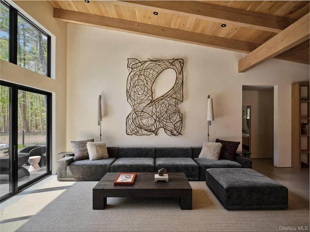 2 Stonecreek Road Woodstock, NY 12498