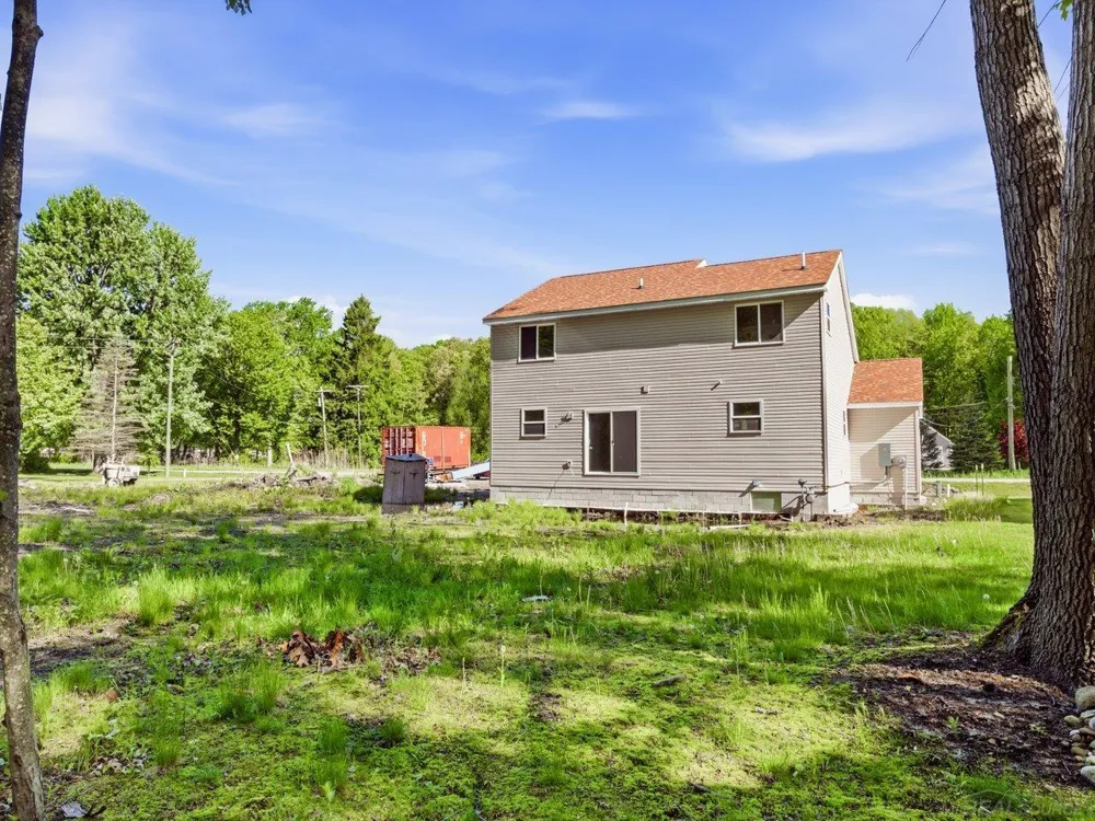3203 Fruit Street Clay Township, MI 48001