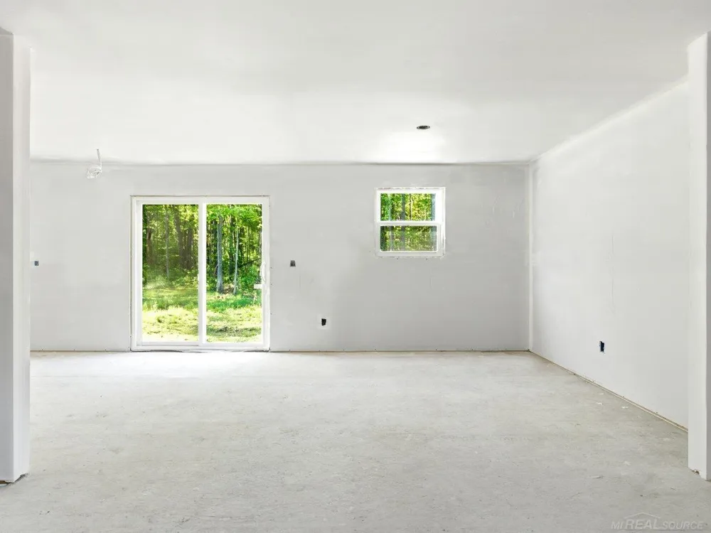 3203 Fruit Street Clay Township, MI 48001