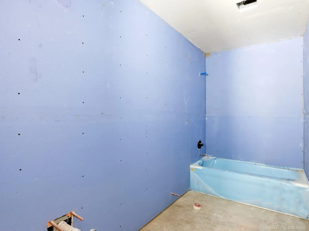 3203 Fruit Street Clay Township, MI 48001