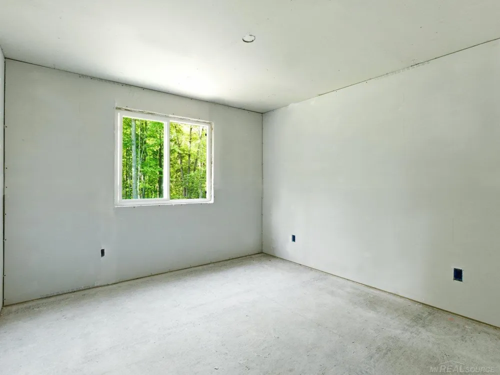 3203 Fruit Street Clay Township, MI 48001