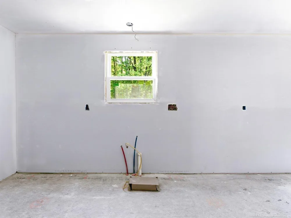 3203 Fruit Street Clay Township, MI 48001