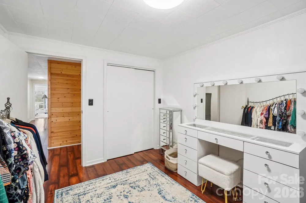 434 Dovers Branch Road Burnsville, NC 28714