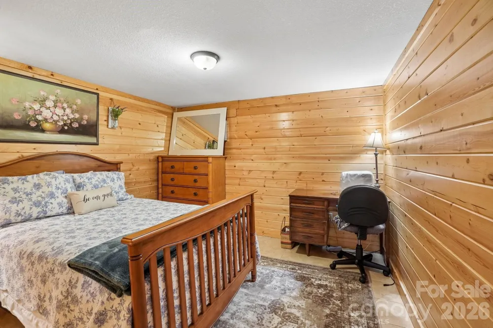 434 Dovers Branch Road Burnsville, NC 28714