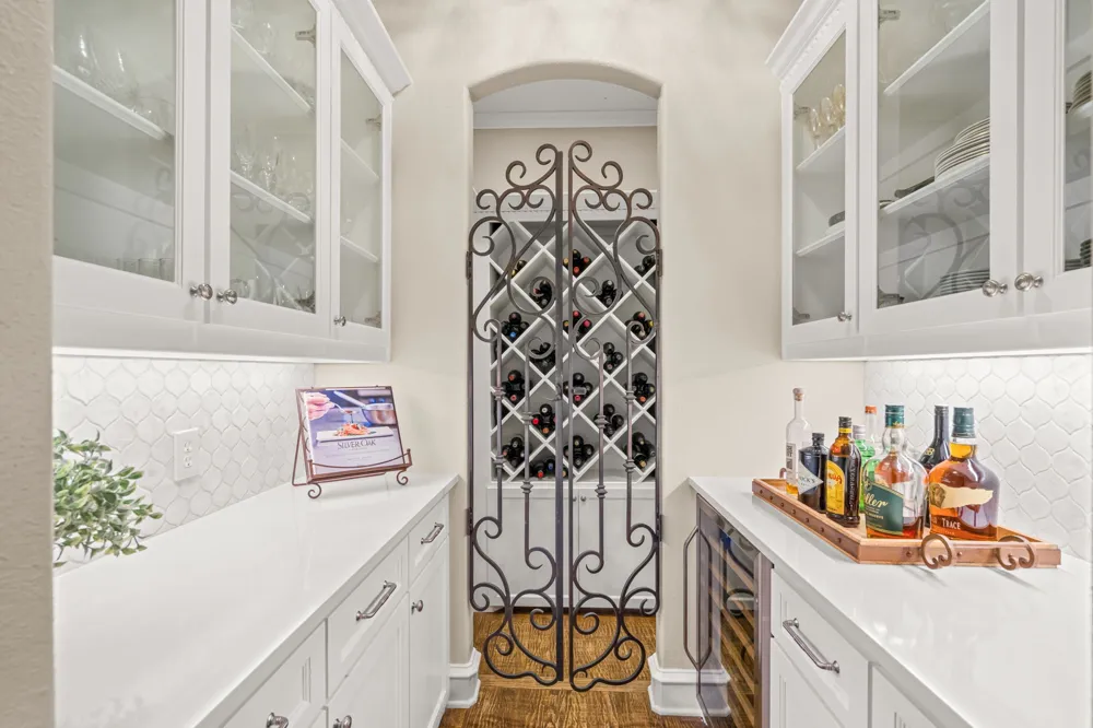 324 Oak Pointe Lane Southlake, TX 76092