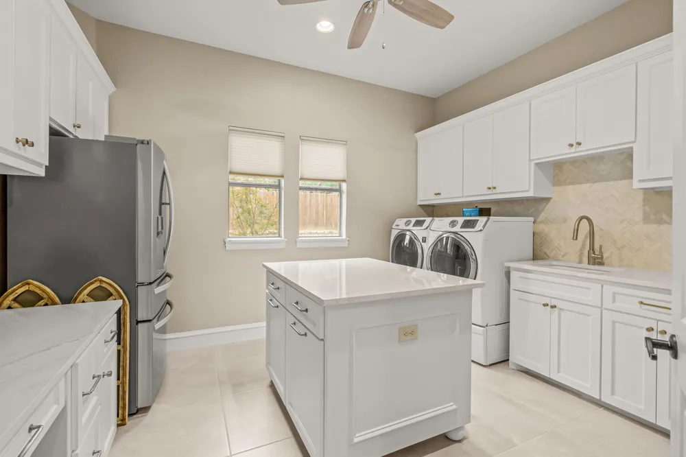 324 Oak Pointe Lane Southlake, TX 76092