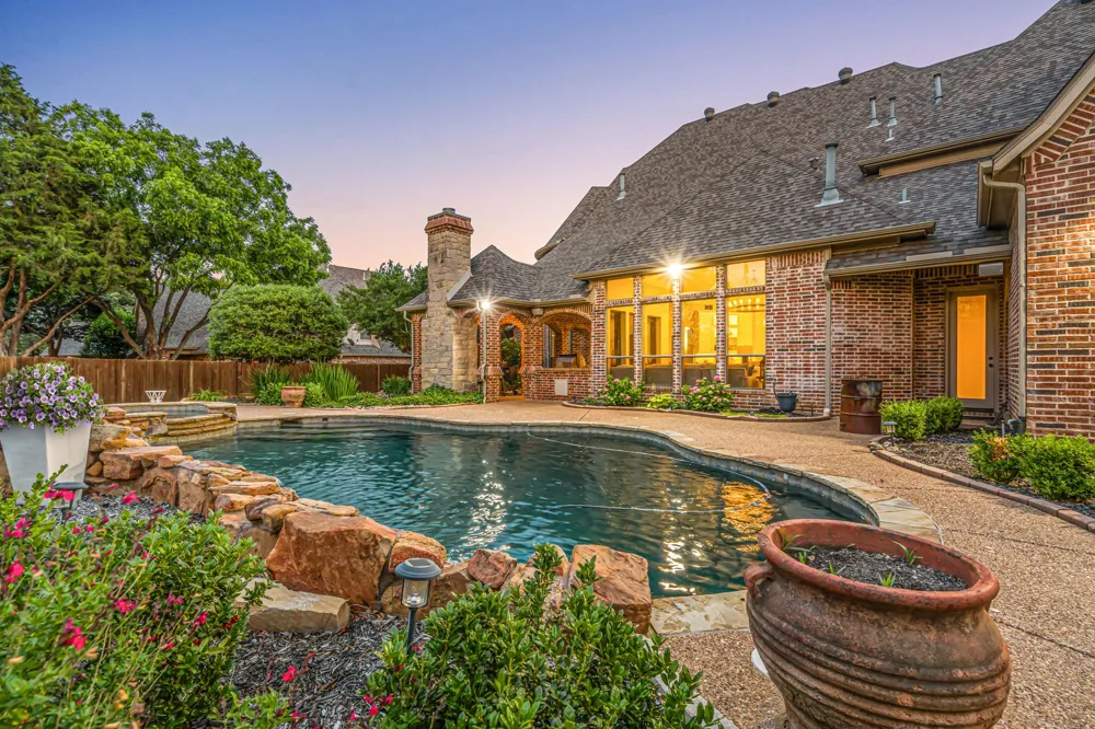 324 Oak Pointe Lane Southlake, TX 76092